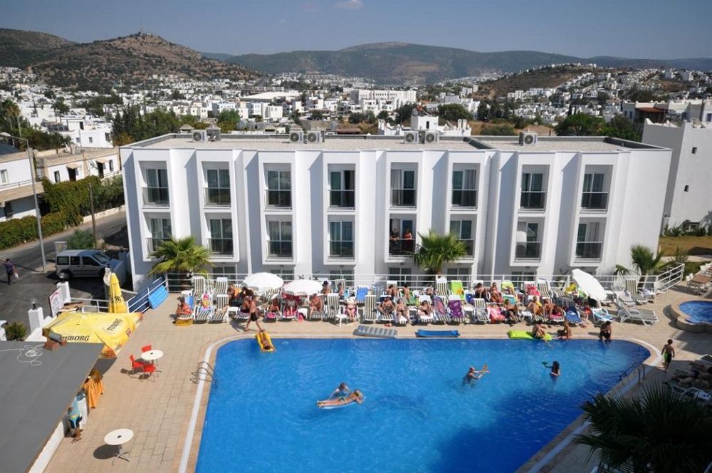 Club Shark Hotel Gumbet Exterior photo